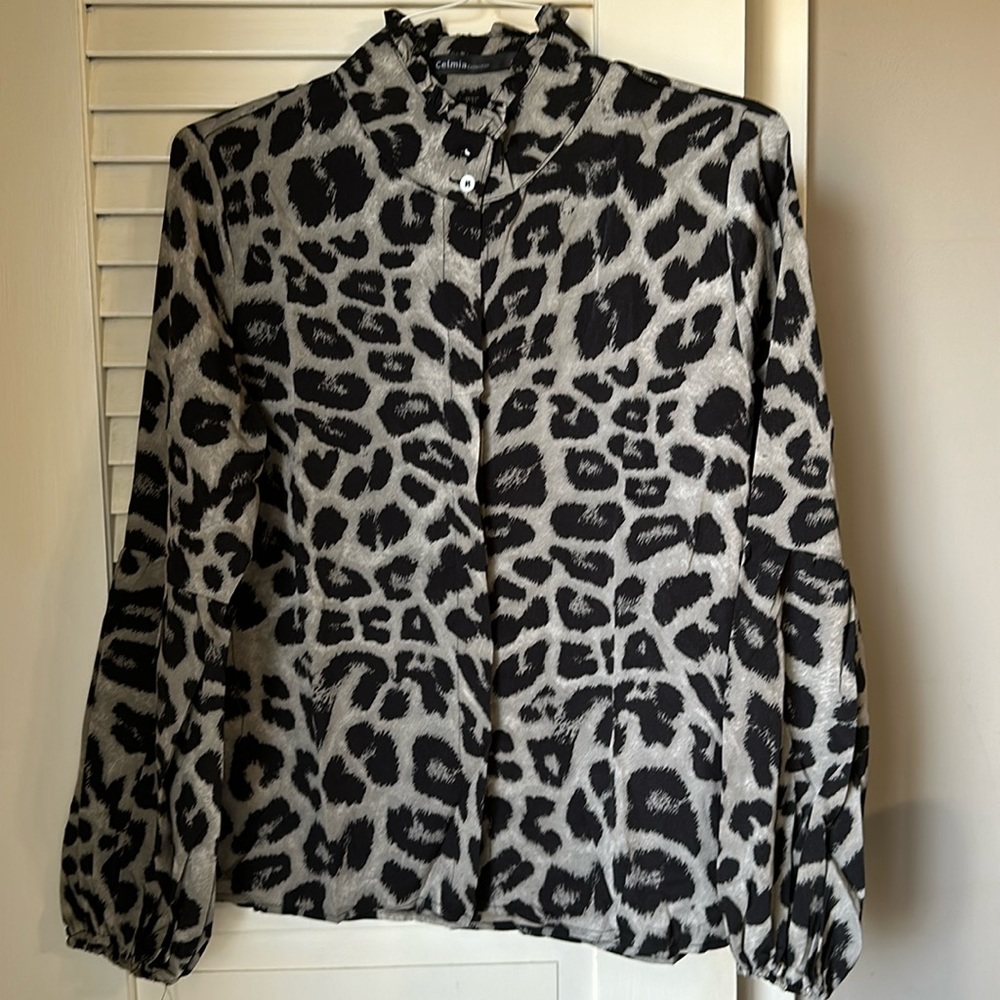 Celmia Dark Gray Top